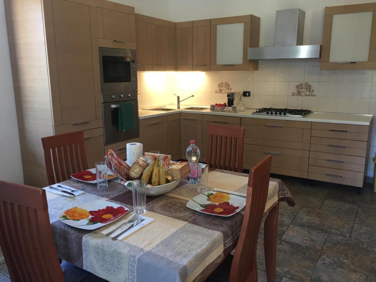 Villa Althea Ronago Luaran gambar