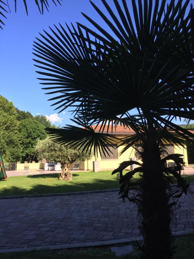 Villa Althea Ronago Luaran gambar